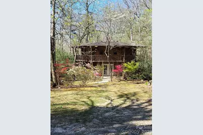 667 Pinewood Knoll Drive, Hendersonville, NC 28739 - Photo 2