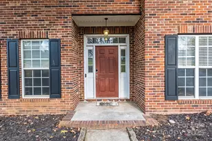 5677 Berry Ridge Dr, Harrisburg, NC 28075 - Photo 4