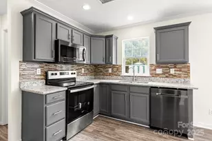 114 Bosburg Dr, Mooresville, NC 28115 - Photo 12