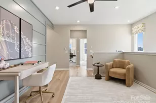 8434 Discovery Ln, Charlotte, NC 28216 - Photo 16