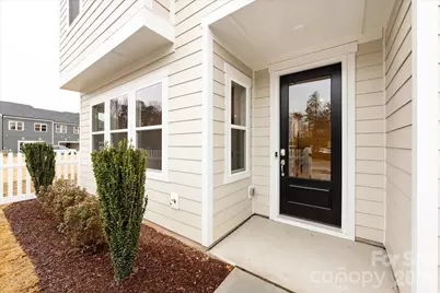 8434 Discovery Lane, Charlotte, NC 28216 - Photo 2