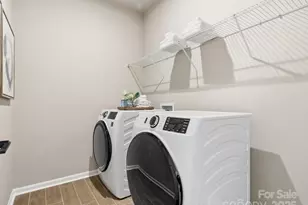 8434 Discovery Ln, Charlotte, NC 28216 - Photo 24