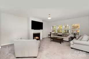 423 Crisfield Ct, York, SC 29745 - Photo 6