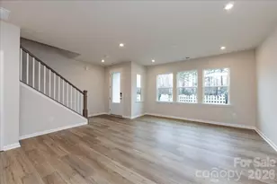 8430 Discovery Ln, Charlotte, NC 28216 - Photo 4