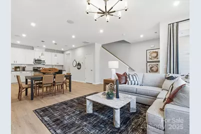 8430 Discovery Lane, Charlotte, NC 28216 - Photo 6