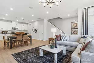 8430 Discovery Ln, Charlotte, NC 28216 - Photo 6