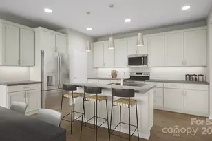 8422 Discovery Ln, Charlotte, NC 28216 - Photo 4