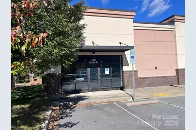 140 W Mills Street #B, Columbus, NC 28722 - Photo 1