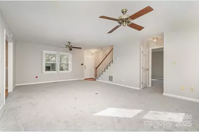 410 Hidden Woods Lane, Hendersonville, NC 28791 - Photo 4