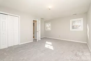 410 Hidden Woods Ln, Hendersonville, NC 28791 - Photo 16