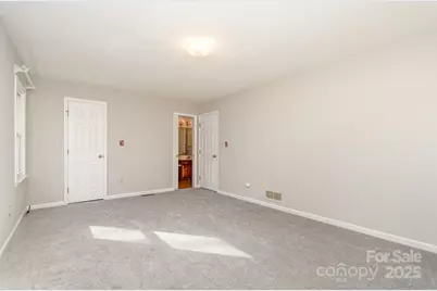 410 Hidden Woods Lane, Hendersonville, NC 28791 - Photo 10