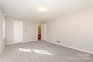 410 Hidden Woods Ln, Hendersonville, NC 28791 - Photo 10