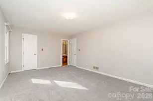 410 Hidden Woods Ln, Hendersonville, NC 28791 - Photo 14