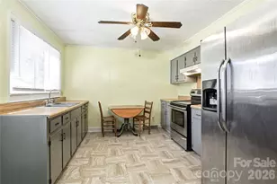 116 E Boston Ave, Bessemer City, NC 28016 - Photo 4