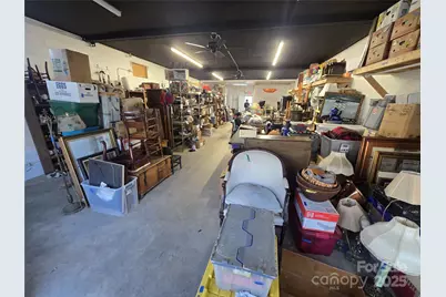 726 1st Avenue Avenue, Hendersonville, NC 28791 - Photo 12