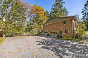 181 Surry Ln, Hendersonville, NC 28791 - Photo 38