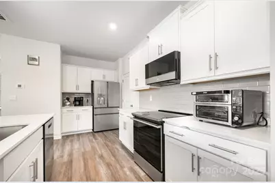 392 Court House Avenue, York, SC 29745 - Photo 8