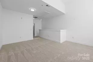 927 E 8th St, Charlotte, NC 28204 - Photo 18