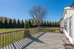 31 Little Hungry Rd, Hendersonville, NC 28792 - Photo 6