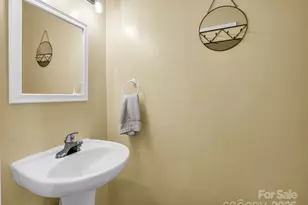 6103 Dane Dr, Dallas, NC 28034 - Photo 10