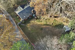 6309 Pineburr Rd, Charlotte, NC 28211 - Photo 30