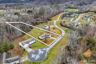 15 Little Pole Creek Dr, Candler, NC 28715 - Photo 6