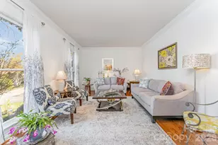 5105 Downing Creek Dr, Charlotte, NC 28269 - Photo 10