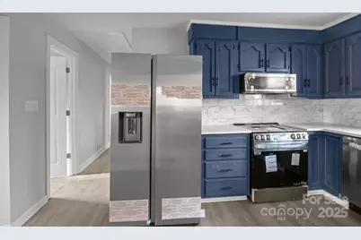 812 N Main Street, Lowell, NC 28098 - Photo 16