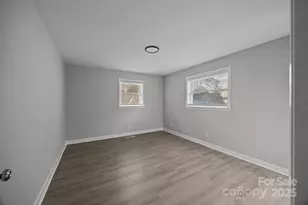 812 N Main St, Lowell, NC 28098 - Photo 22