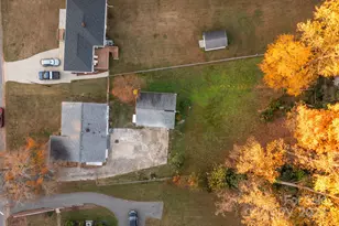 812 N Main St, Lowell, NC 28098 - Photo 34