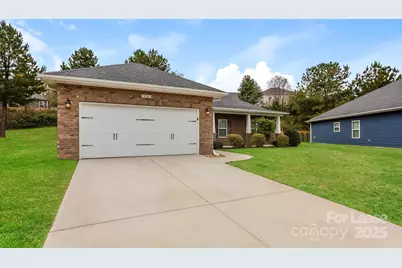 124 Bunker Hill Lane, Statesville, NC 28677 - Photo 2