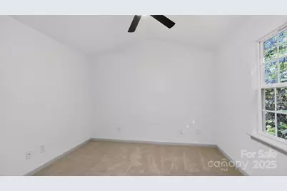 5921 Cougar Lane, Charlotte, NC 28269 - Photo 18