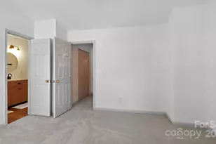 5921 Cougar Ln, Charlotte, NC 28269 - Photo 28