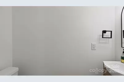 5921 Cougar Lane, Charlotte, NC 28269 - Photo 14