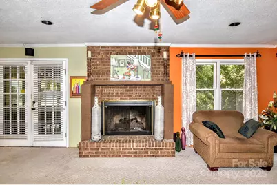 10802 Chestnut Hill Drive, Matthews, NC 28105 - Photo 18