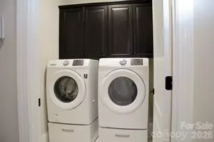 4624 Pebble Run Dr, Matthews, NC 28105 - Photo 38