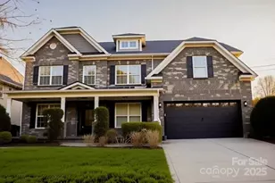 4624 Pebble Run Dr, Matthews, NC 28105 - Photo 2