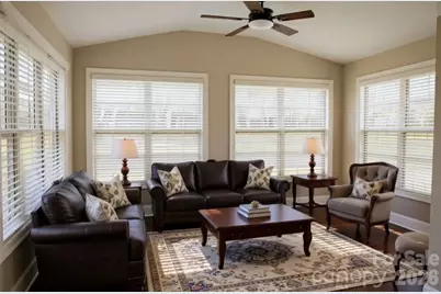 4624 Pebble Run Drive, Matthews, NC 28105 - Photo 10