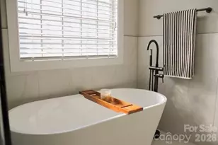 4624 Pebble Run Dr, Matthews, NC 28105 - Photo 22