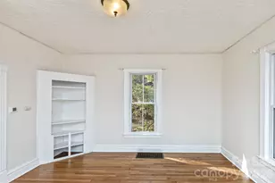 195 Terrace Dr, Canton, NC 28716 - Photo 8