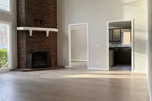 1704 Knightbridge Dr, Newton, NC 28658 - Photo 4