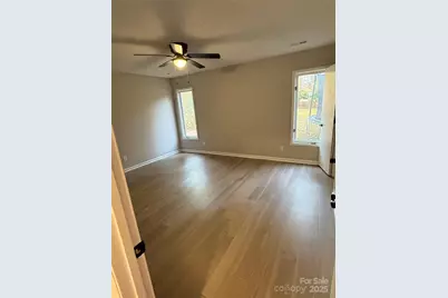 1704 Knightbridge Drive, Newton, NC 28658 - Photo 18