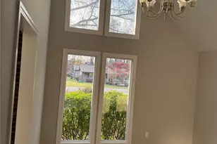 1704 Knightbridge Dr, Newton, NC 28658 - Photo 8