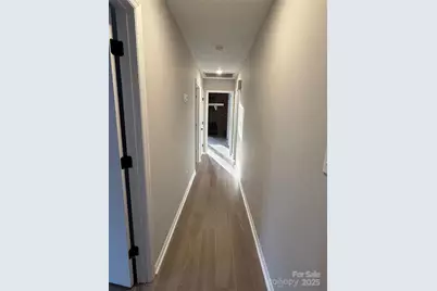 1704 Knightbridge Drive, Newton, NC 28658 - Photo 22