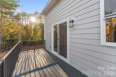 5729 Selkirk Drive, Hickory, NC 28601 - Photo 20