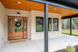 6407 Sterling Pl, Hickory, NC 28601 - Photo 4