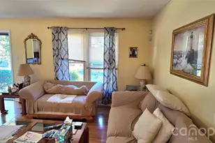 3416 Denson Pl, Charlotte, NC 28215 - Photo 12