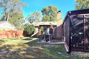 3416 Denson Pl, Charlotte, NC 28215 - Photo 8