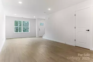 21 8th Ave SE, Hickory, NC 28602 - Photo 8