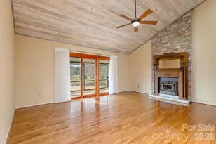 30 La Vista Dr, Mills River, NC 28759 - Photo 4